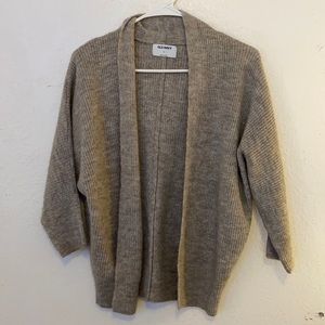Grey cardigan